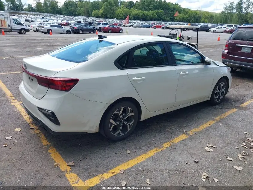 2019 KIA FORTE LXS