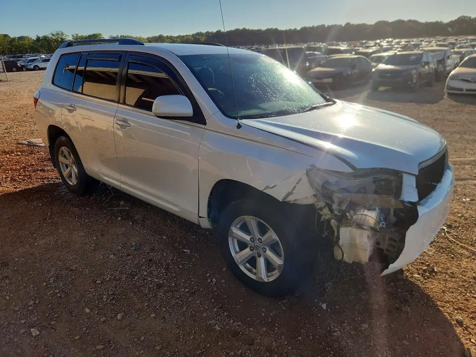 2010 TOYOTA HIGHLANDER BASE  