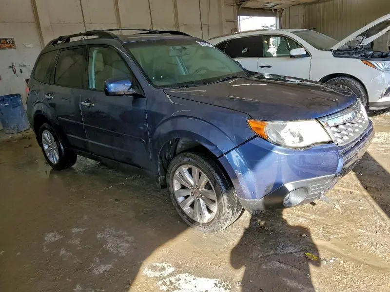 2012 SUBARU FORESTER LIMITED  