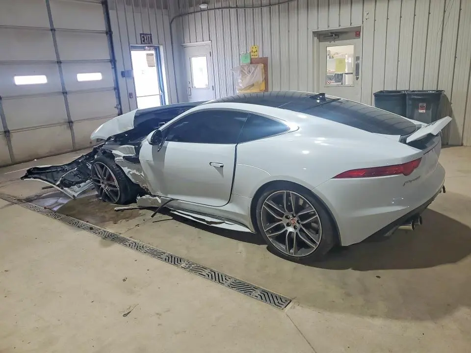2016 JAGUAR F-TYPE R  