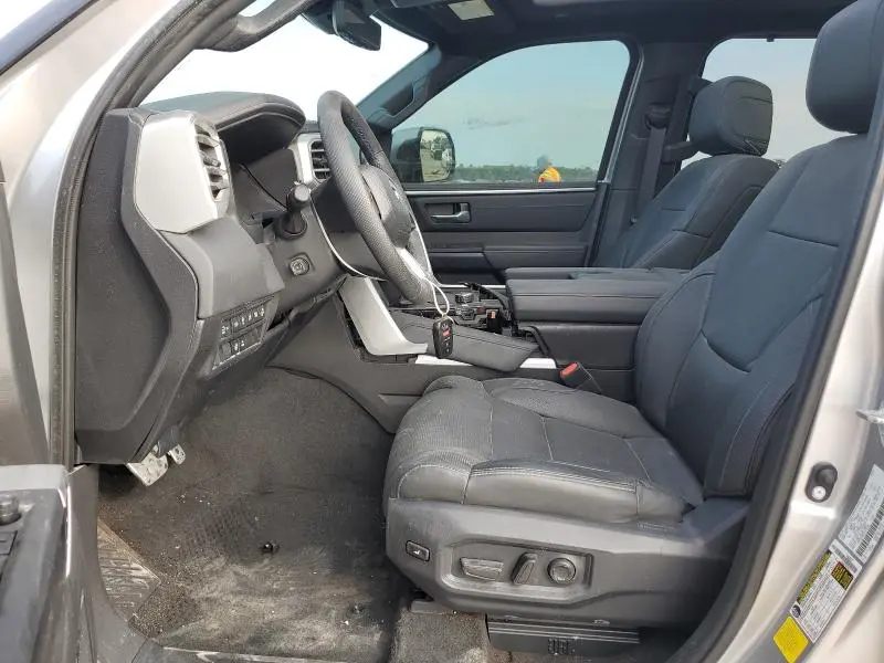 2024 TOYOTA TUNDRA CREWMAX LIMITED  