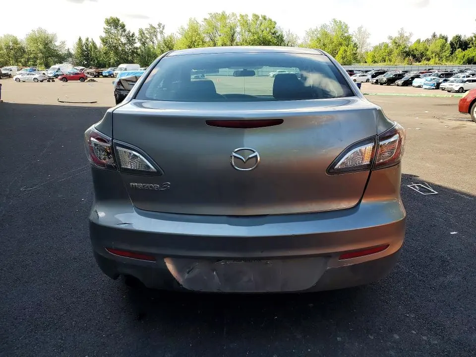 2012 MAZDA 3 I  