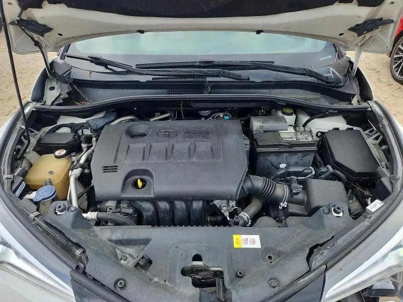 2018 TOYOTA C-HR XLE  
