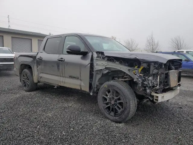 2024 TOYOTA TUNDRA CREWMAX LIMITED  