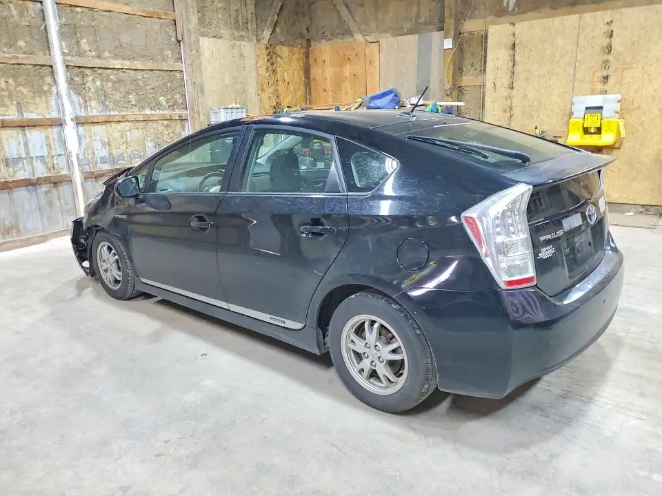 2011 TOYOTA PRIUS THREE  