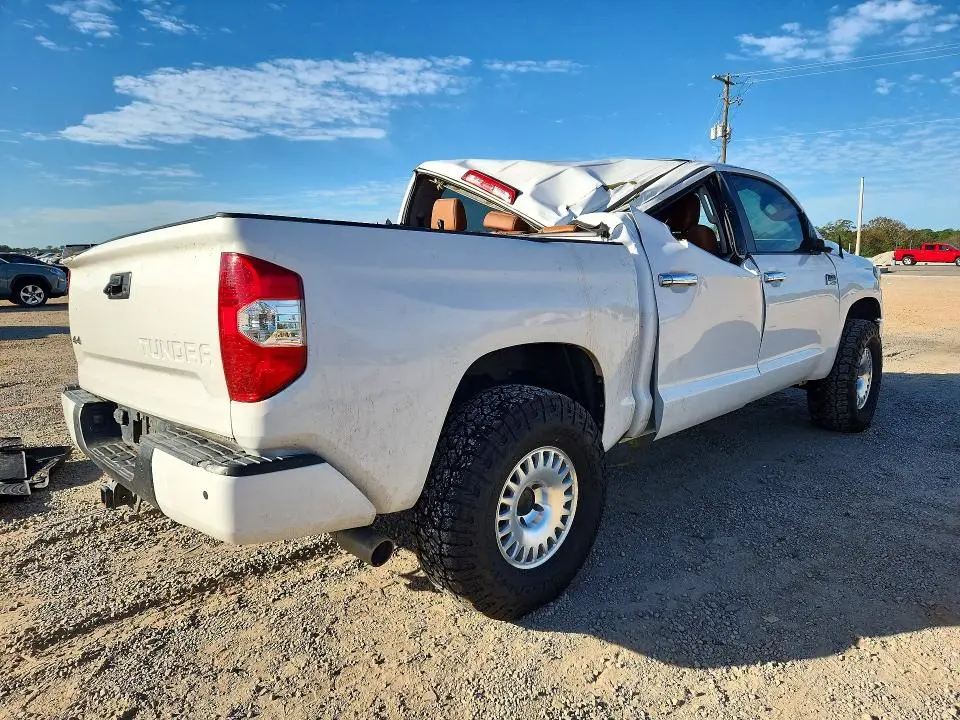 2014 TOYOTA TUNDRA CREWMAX PLATINUM  