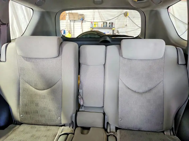 2010 TOYOTA RAV4 BASE  