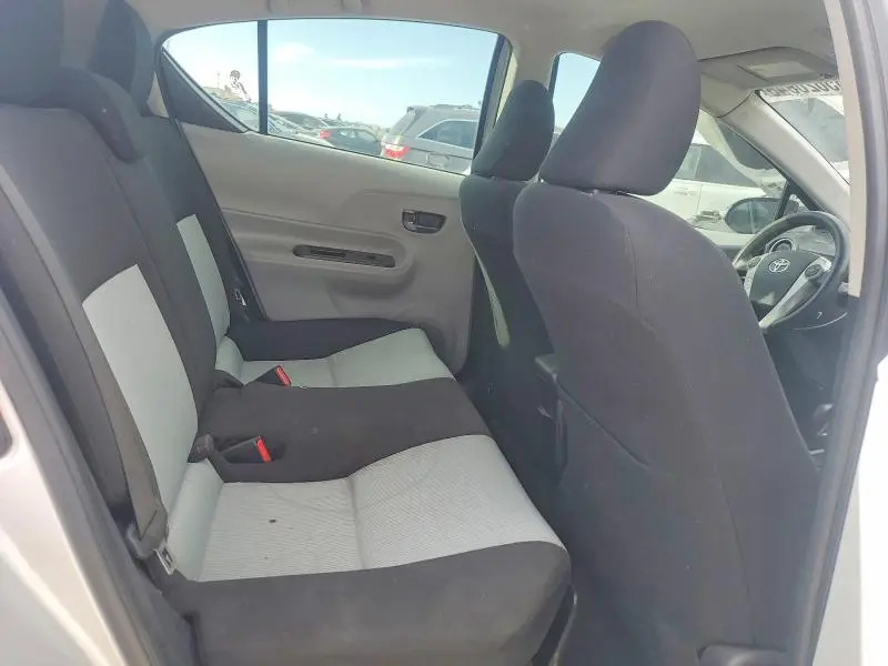 2014 TOYOTA PRIUS C THREE  