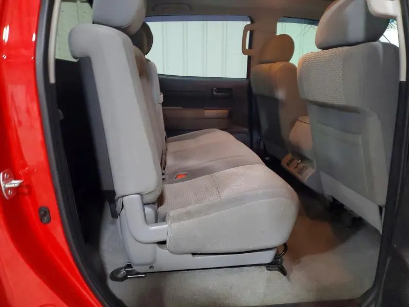 2011 TOYOTA TUNDRA CREWMAX SR5  