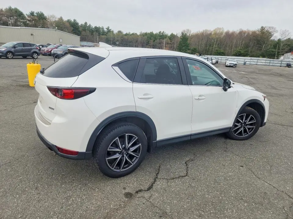 2018 MAZDA CX-5 TOURING  