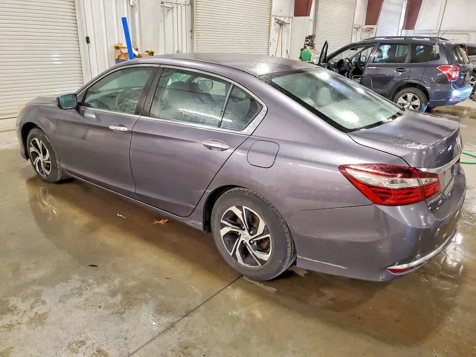 2017 HONDA ACCORD LX  