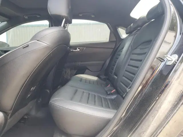 2023 KIA FORTE GT LINE  