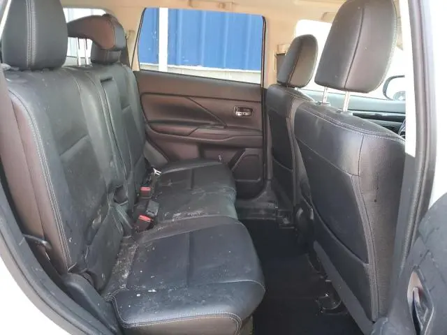 2018 MITSUBISHI OUTLANDER ES  