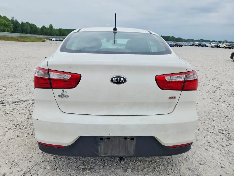 2017 KIA RIO LX  