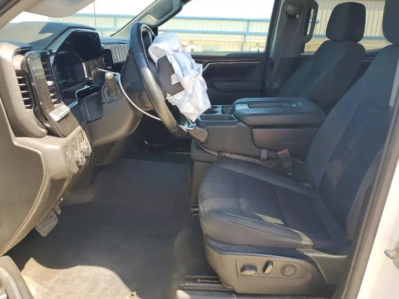 2023 CHEVROLET SILVERADO K1500 LT  