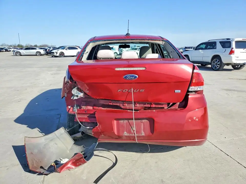 2010 FORD FOCUS SE  