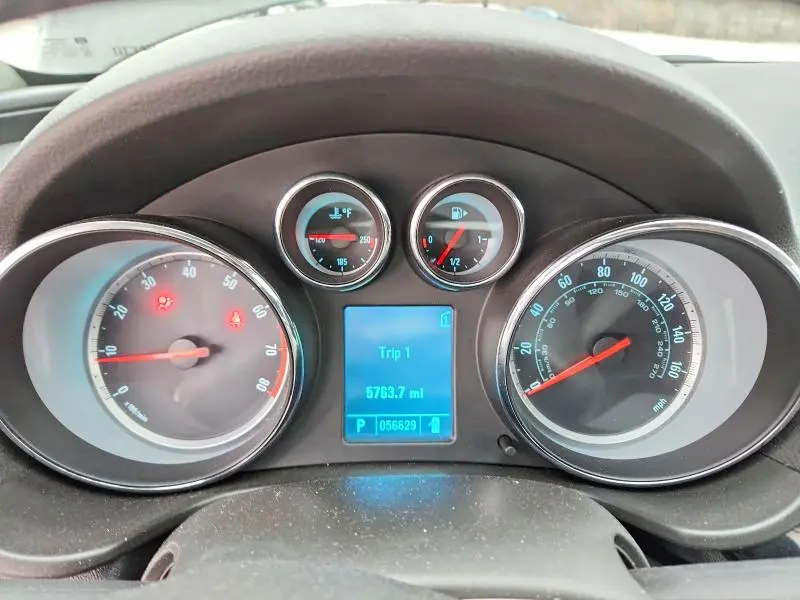 2011 BUICK REGAL CXL  