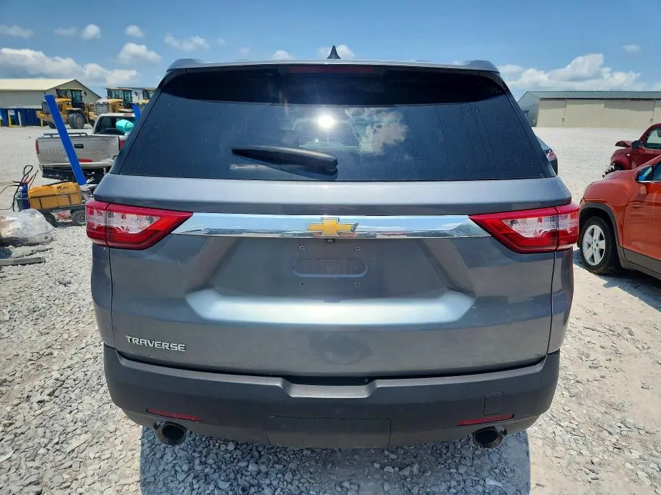 2021 CHEVROLET TRAVERSE LS  