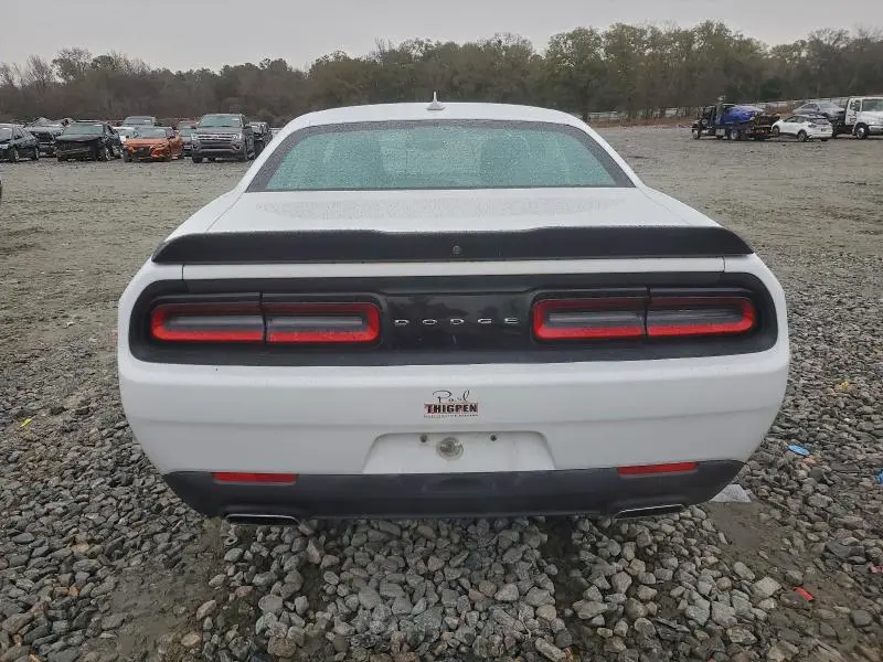 2018 DODGE CHALLENGER SXT  