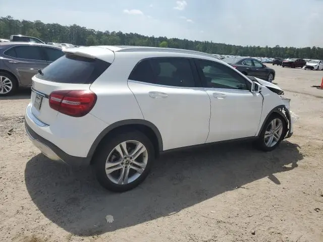 2019 MERCEDES-BENZ GLA 250  