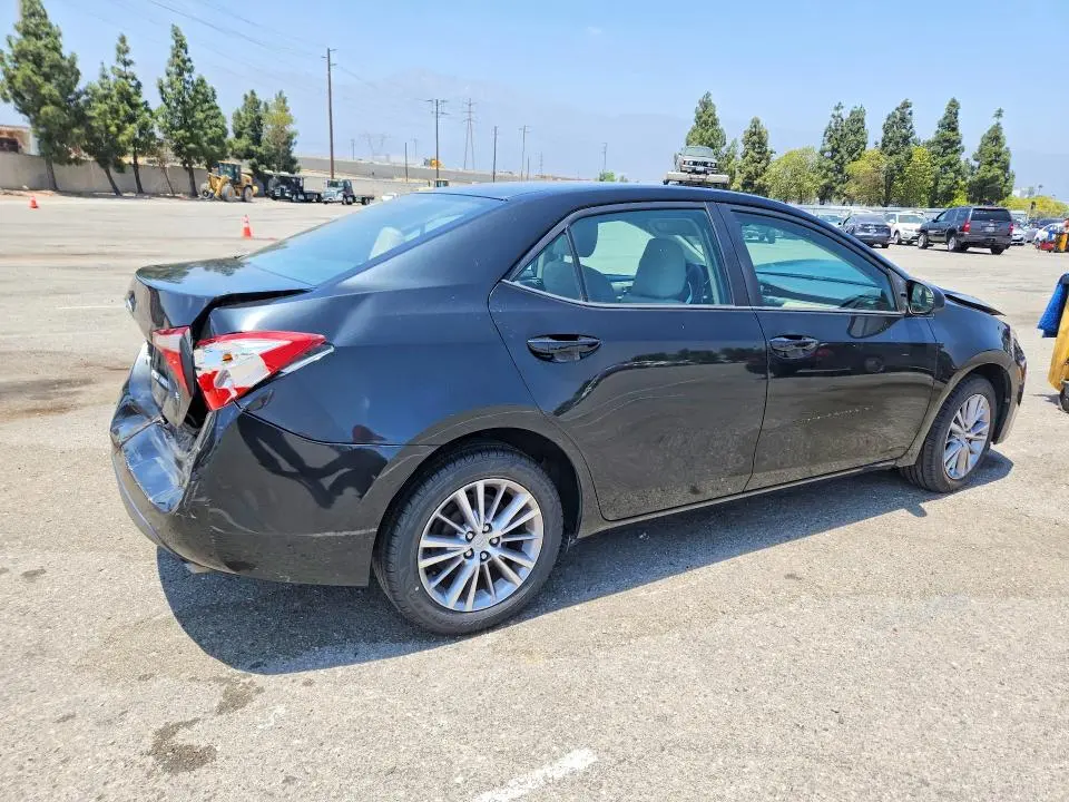 2014 TOYOTA COROLLA LE PLUS  