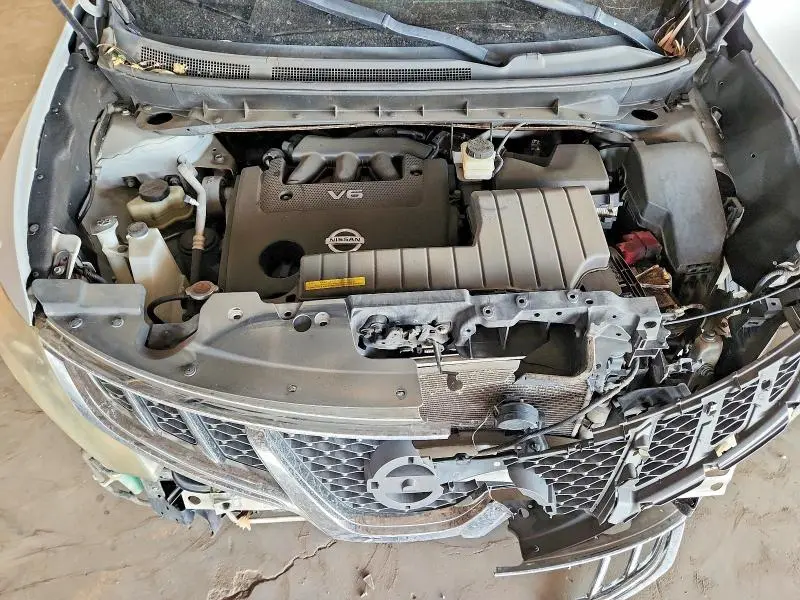 2011 NISSAN MURANO S  