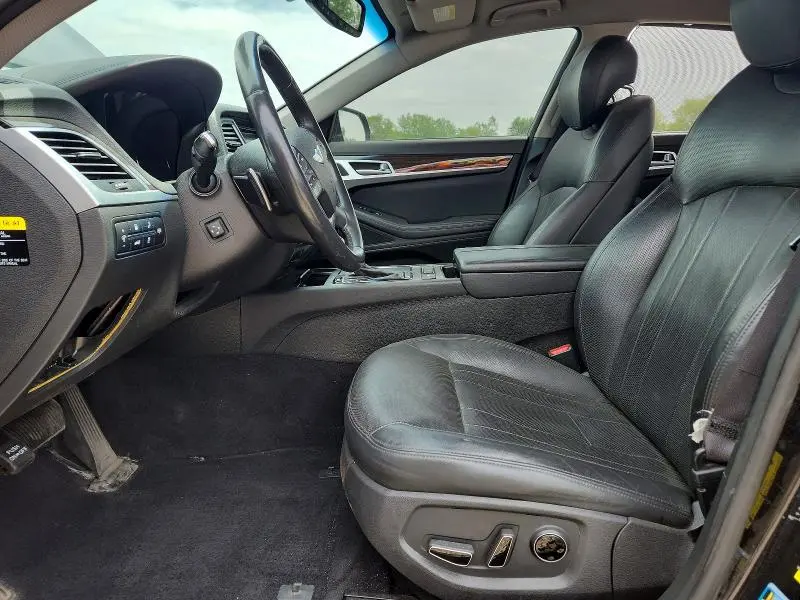 2016 HYUNDAI GENESIS   