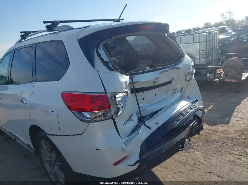 2016 NISSAN PATHFINDER PLATINUM