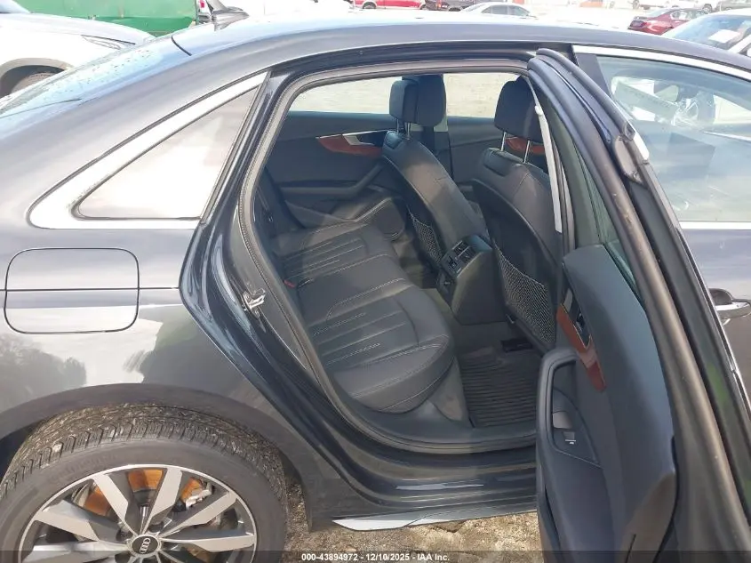 2022 AUDI A4 PREMIUM 40 TFSI QUATTRO S TRONIC