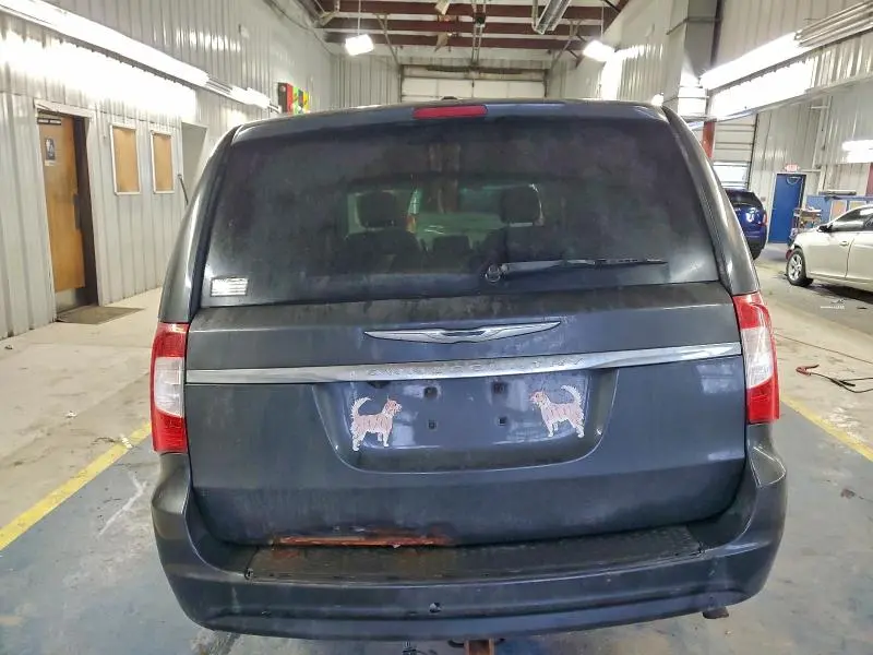 2011 CHRYSLER TOWN & COUNTRY TOURING L  