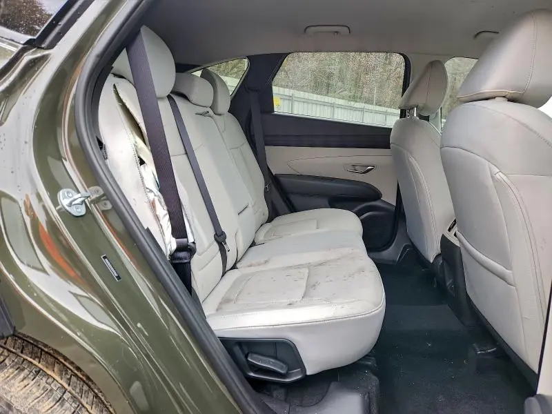 2025 HYUNDAI TUCSON SEL  