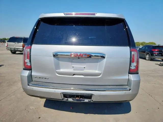 2018 GMC YUKON DENALI  