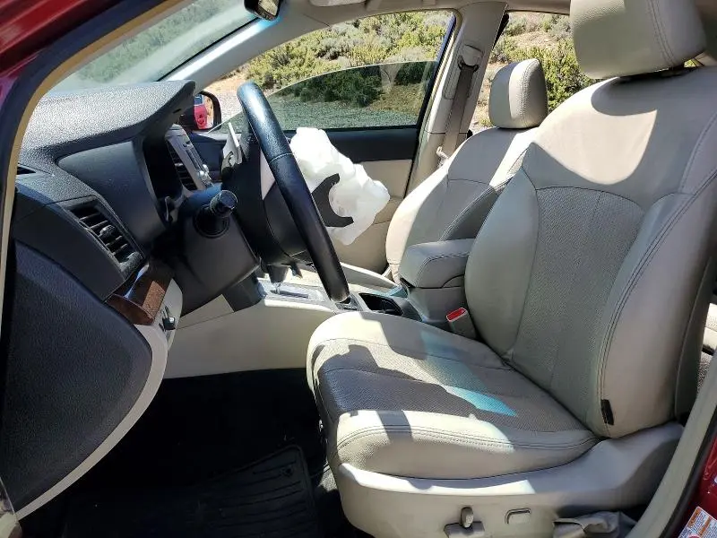 2014 SUBARU LEGACY 2.5I LIMITED  