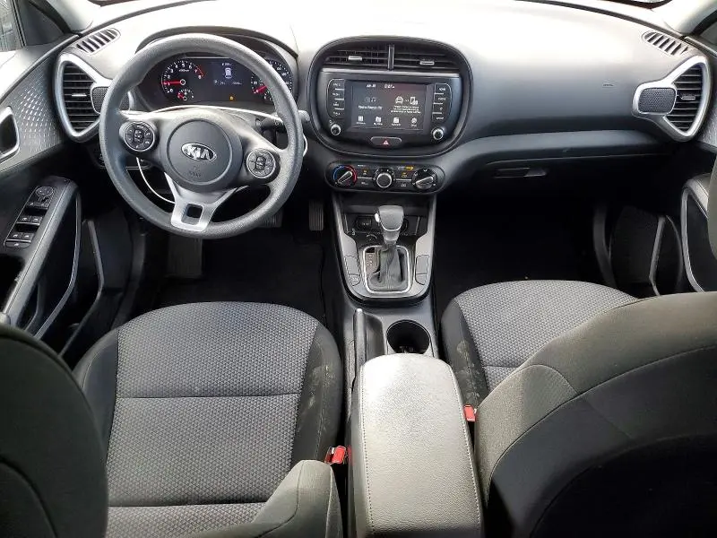 2021 KIA SOUL LX  