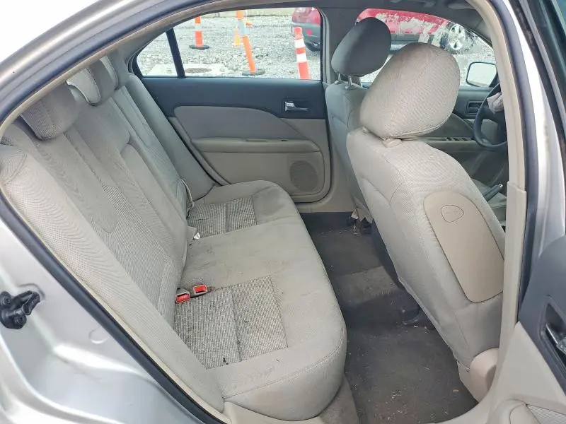 2010 FORD FUSION S  