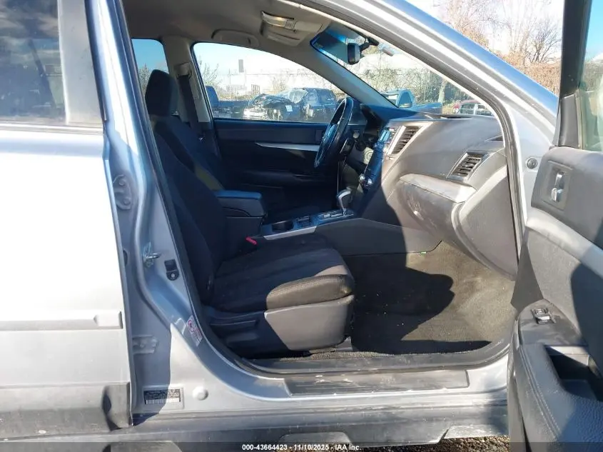 2012 SUBARU OUTBACK 2.5I PREMIUM