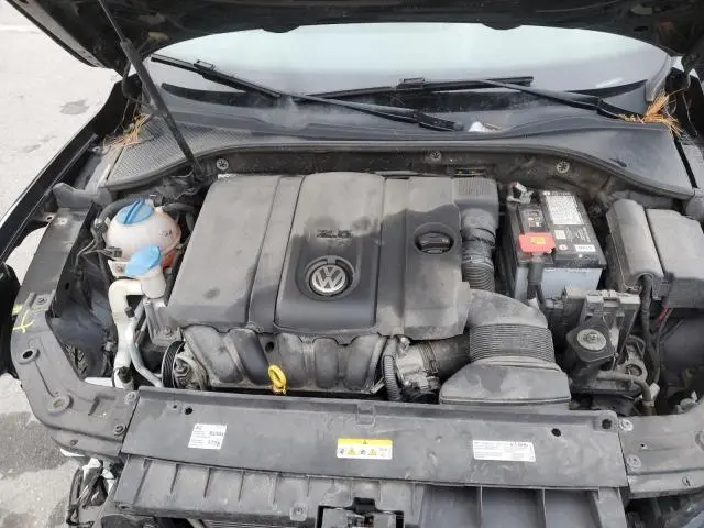 2014 VOLKSWAGEN PASSAT S  