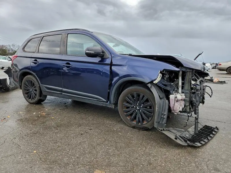 2020 MITSUBISHI OUTLANDER SE  