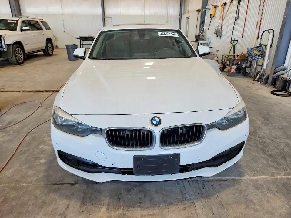 2016 BMW 320 XI  
