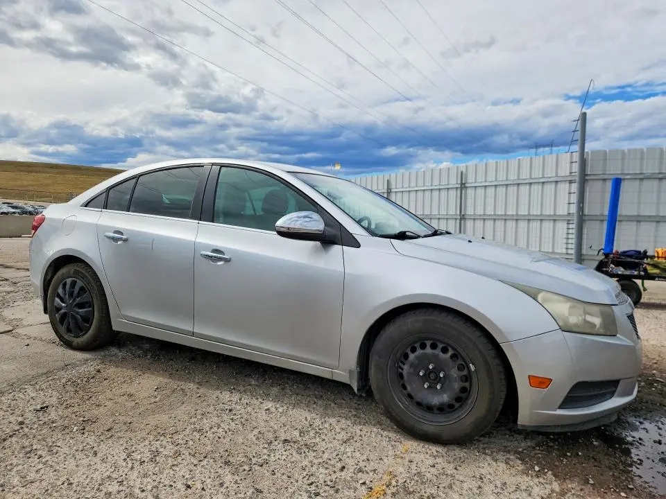2013 CHEVROLET CRUZE LT  