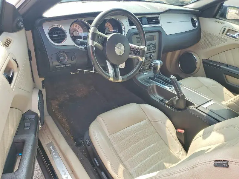 2011 FORD MUSTANG   