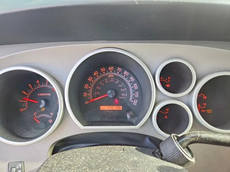 2013 TOYOTA TUNDRA CREWMAX SR5  