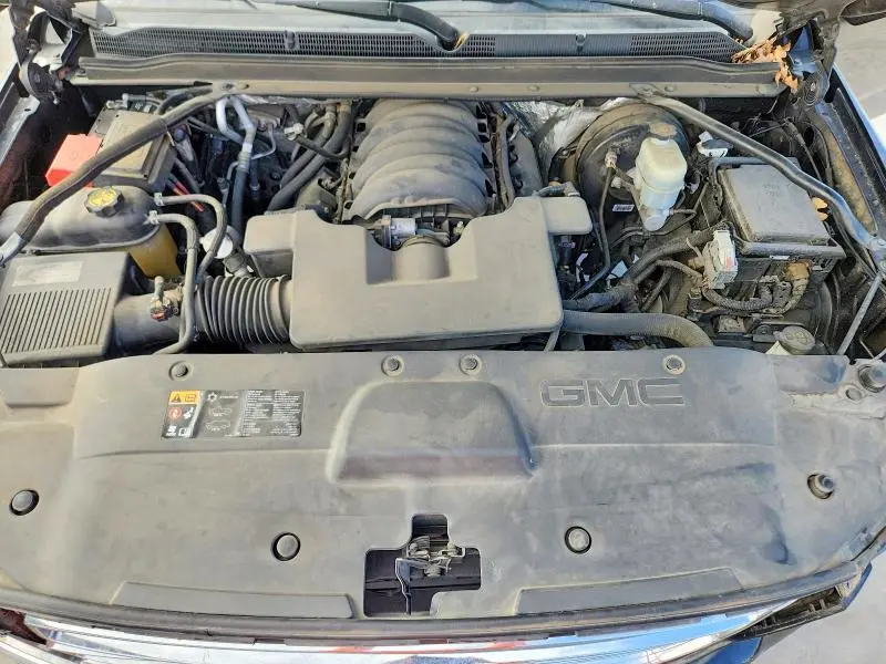 2015 GMC YUKON SLT  
