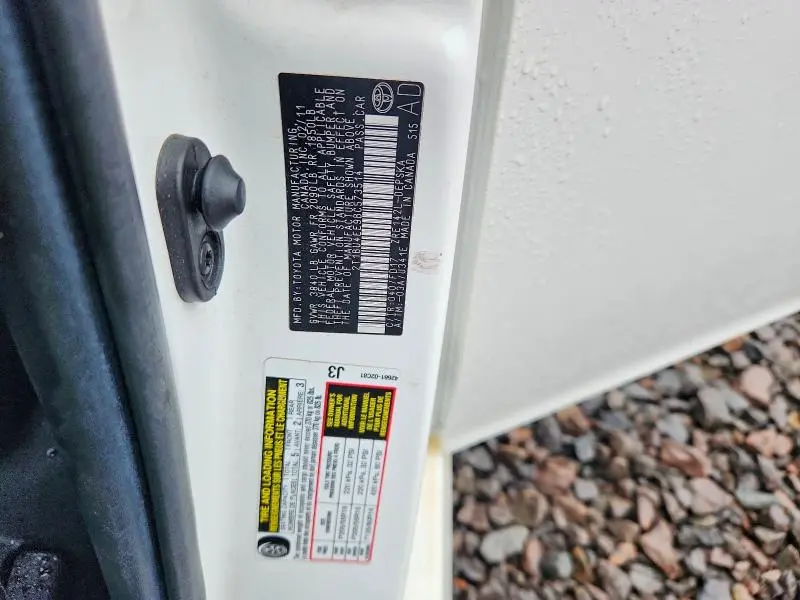 2011 TOYOTA COROLLA S  