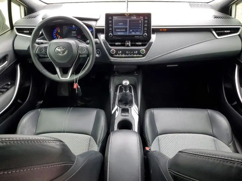 2021 TOYOTA COROLLA XSE  