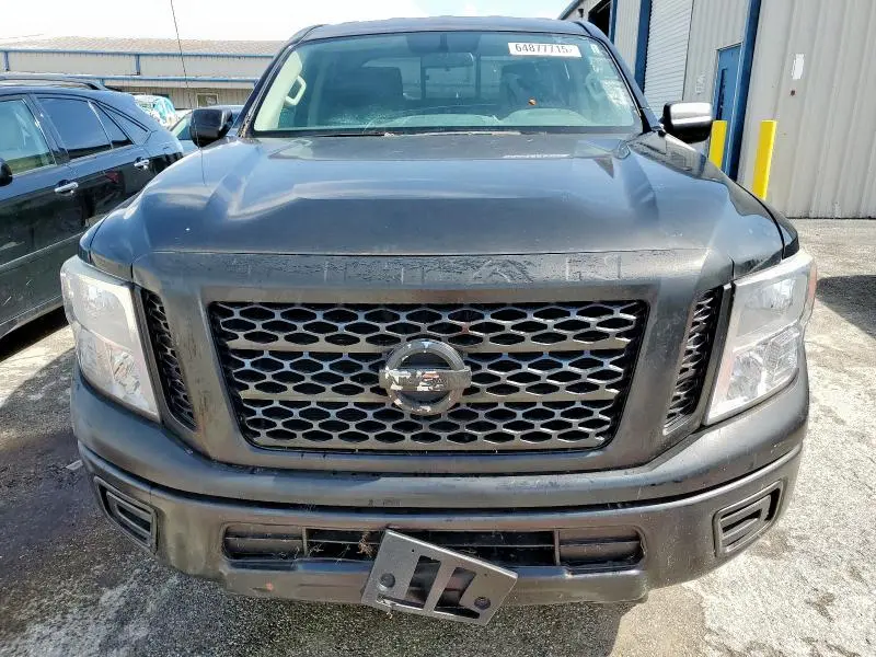2017 NISSAN TITAN XD S