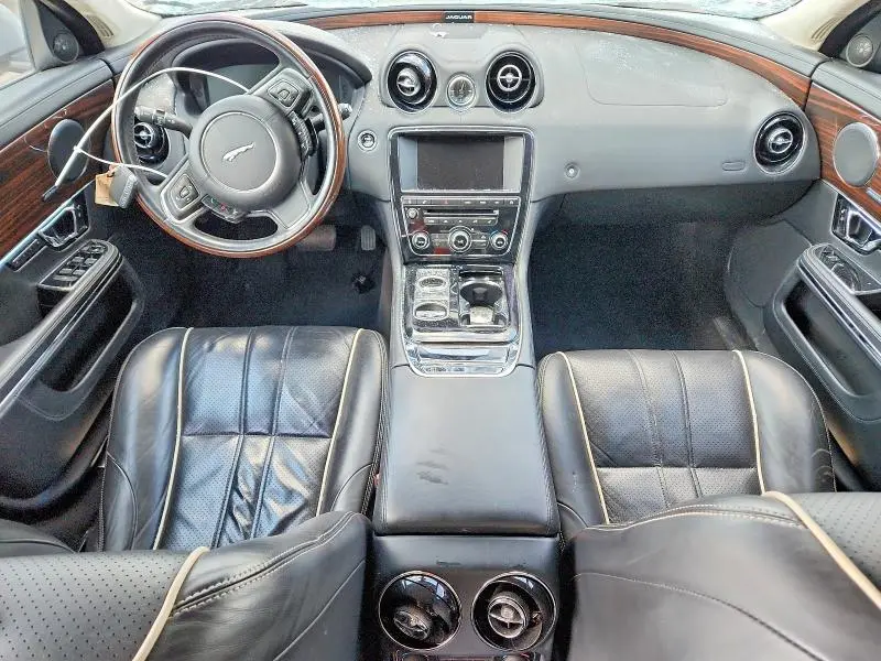 2014 JAGUAR XJL PORTFOLIO  