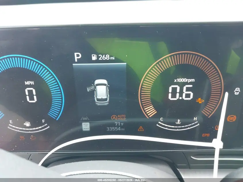 2025 HYUNDAI KONA SE