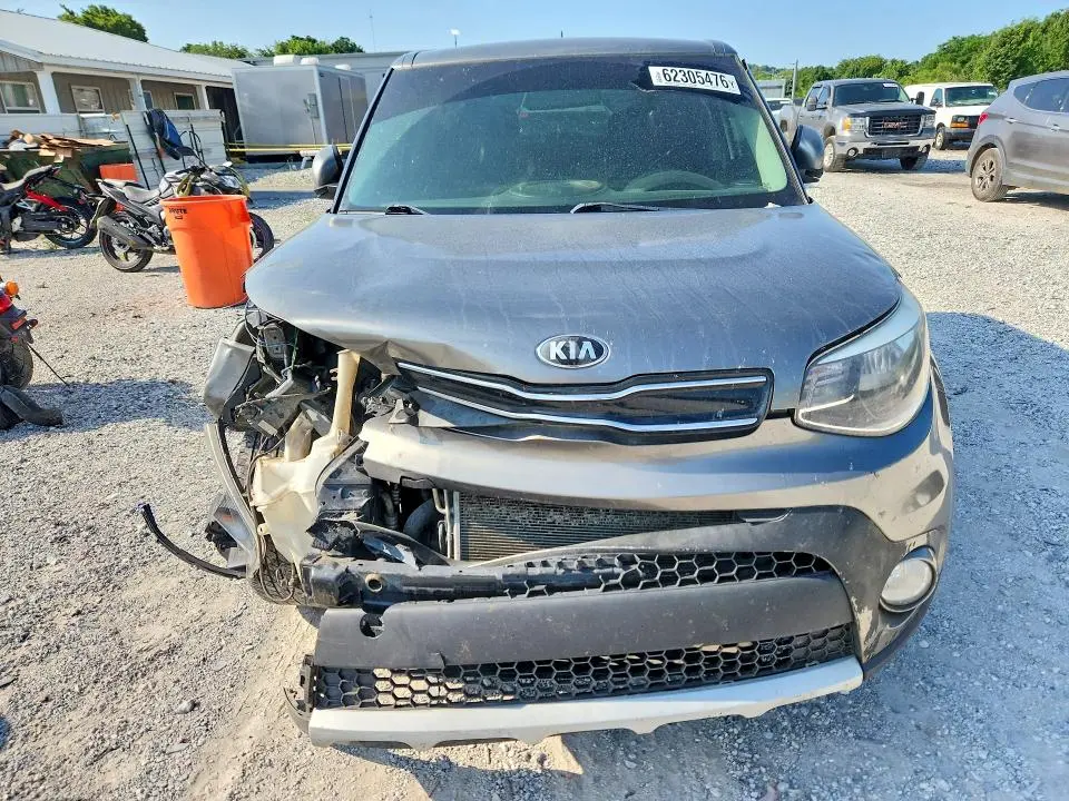 2019 KIA SOUL +  