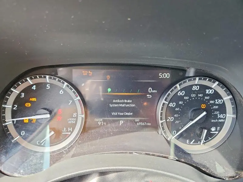 2021 TOYOTA HIGHLANDER LIMITED  